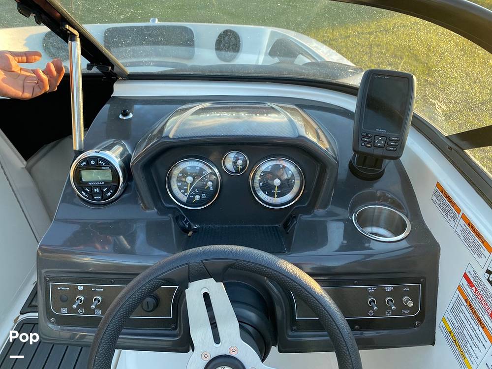Slide: The Image of Bayliner VR5 2021 - 11868763
