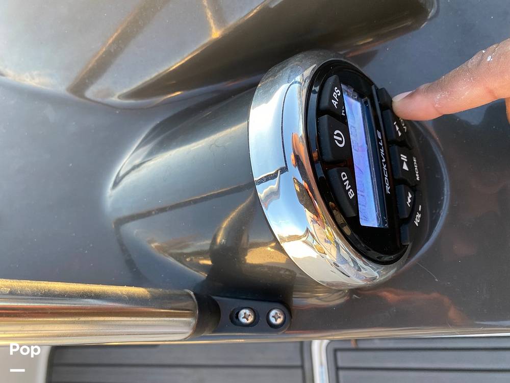 Slide: The Image of Bayliner VR5 2021 - 11868764