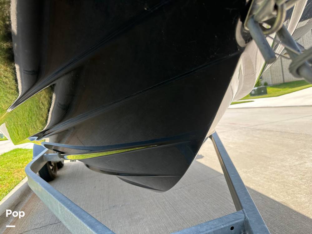 Slide: The Image of Bayliner VR5 2021 - 41