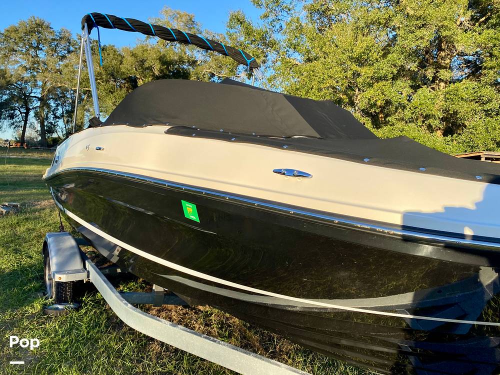Slide: The Image of Bayliner VR5 2021 - 11868747