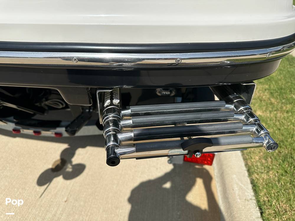 Slide: The Image of Bayliner VR5 2021 - 51