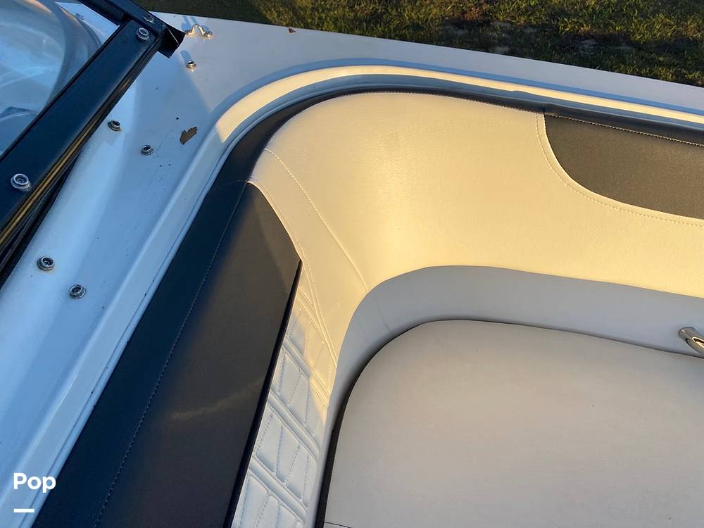 Slide: The Image of Bayliner VR5 2021 - 11868797
