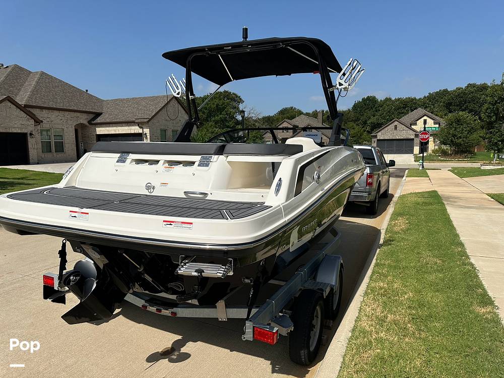 Slide: The Image of Bayliner VR5 2021 - 55