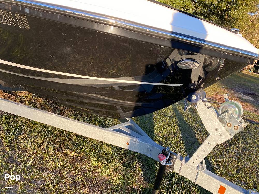 Slide: The Image of Bayliner VR5 2021 - 11868824