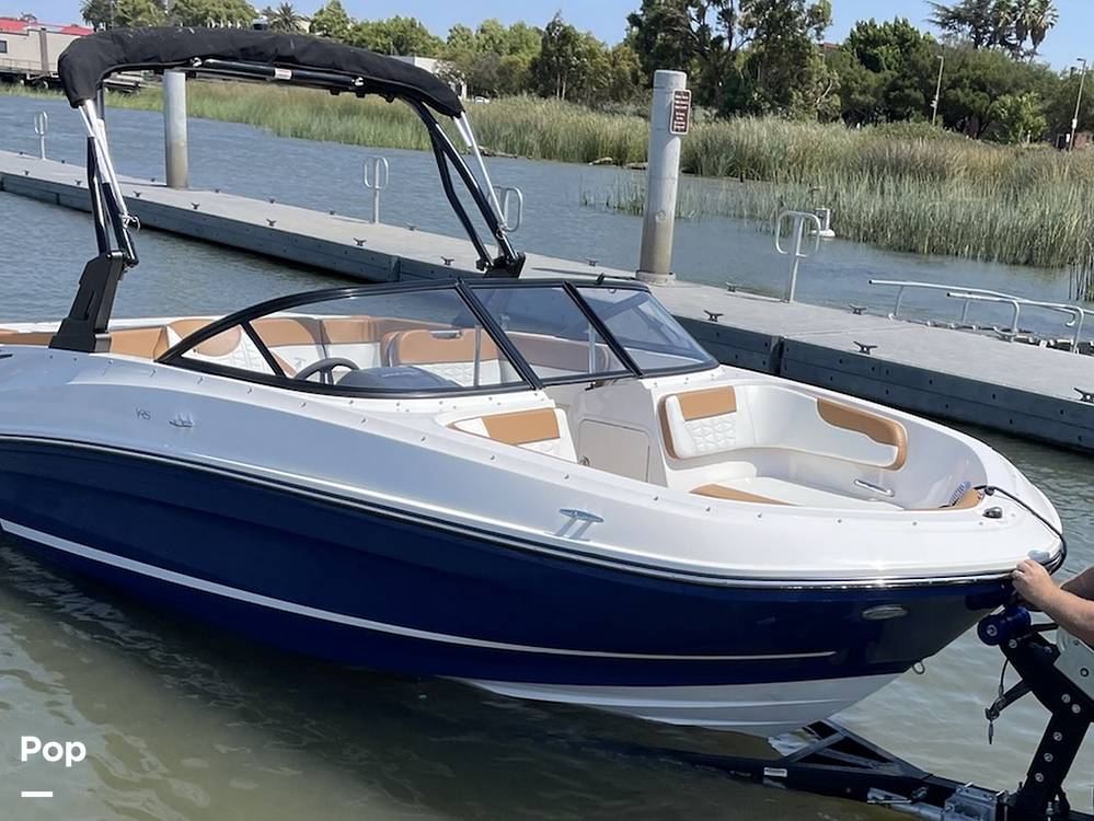 Slide: The Image of Bayliner VR5 2022 - 15475097