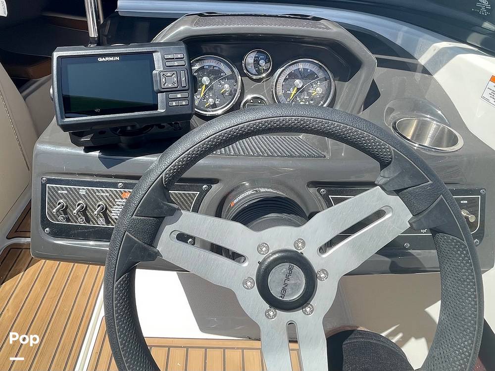 Slide: The Image of Bayliner VR5 2022 - 15475101