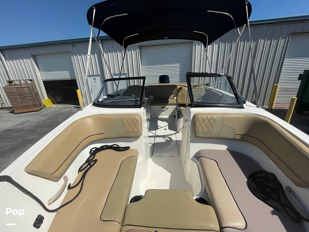 Slide: The Image of Bayliner VR5 OB 2023 - 15354848