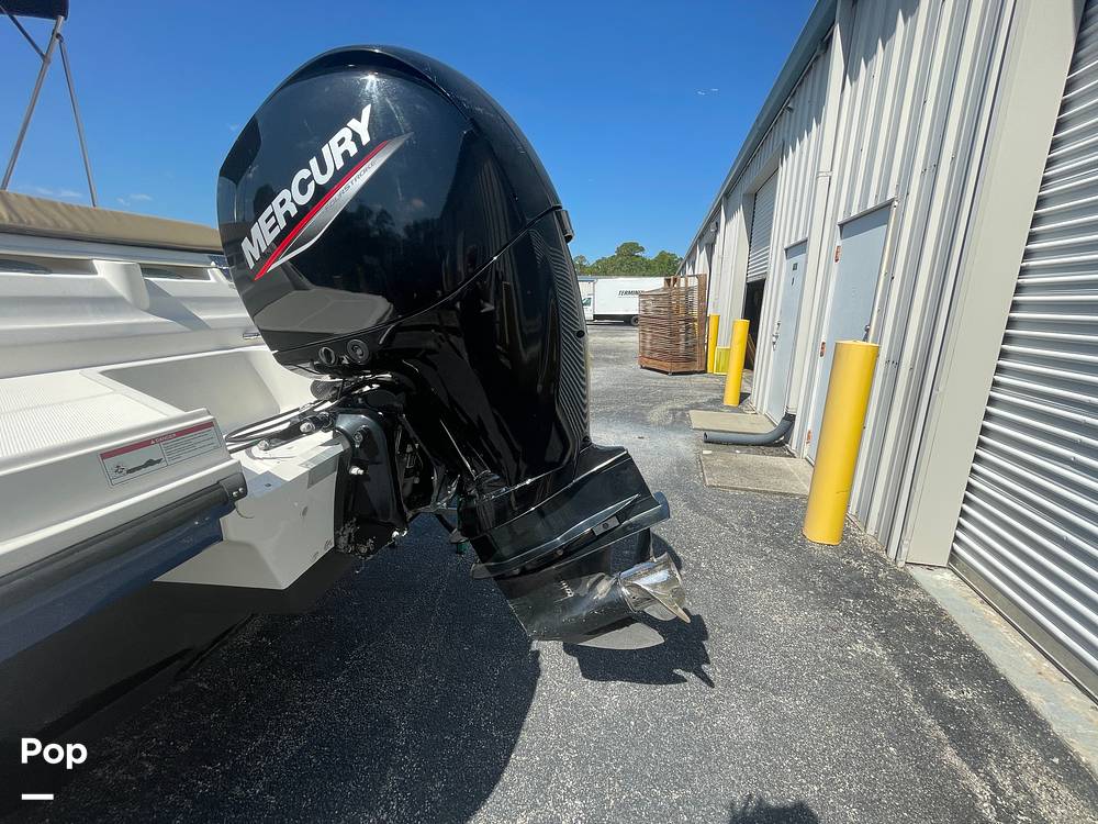 Slide: The Image of Bayliner VR5 OB 2023 - 15354863