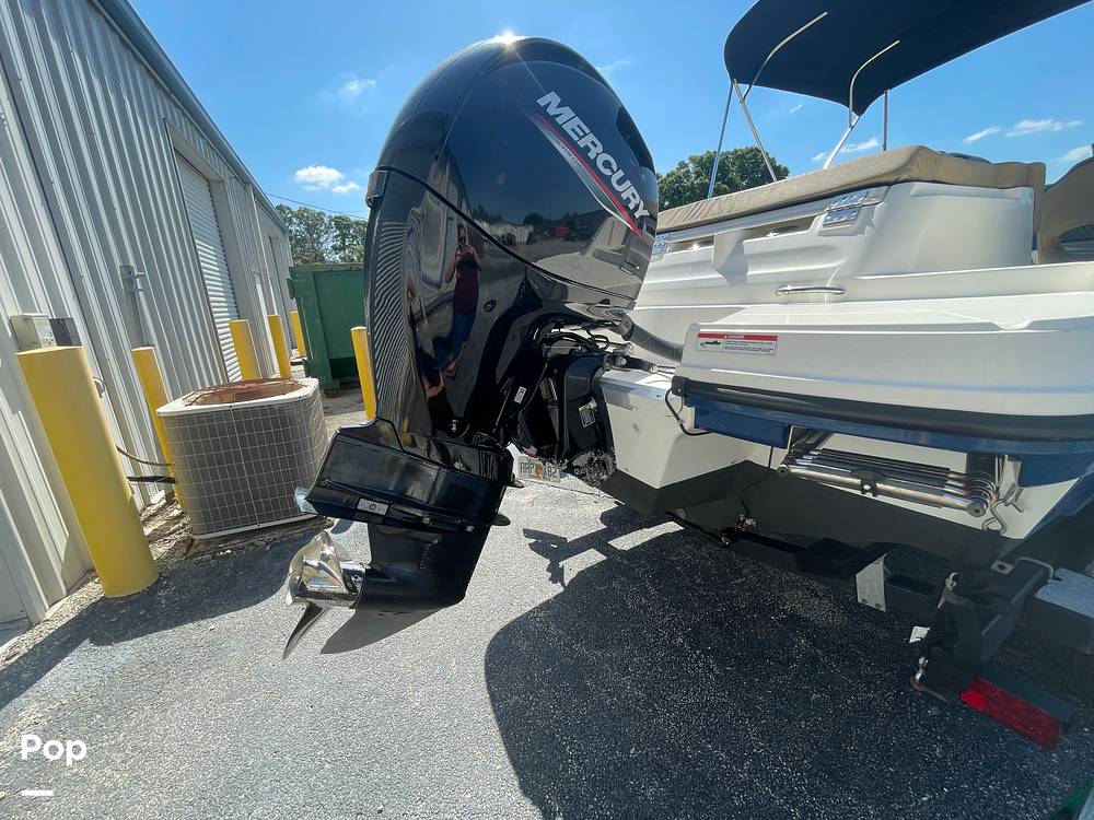 Slide: The Image of Bayliner VR5 OB 2023 - 15354866
