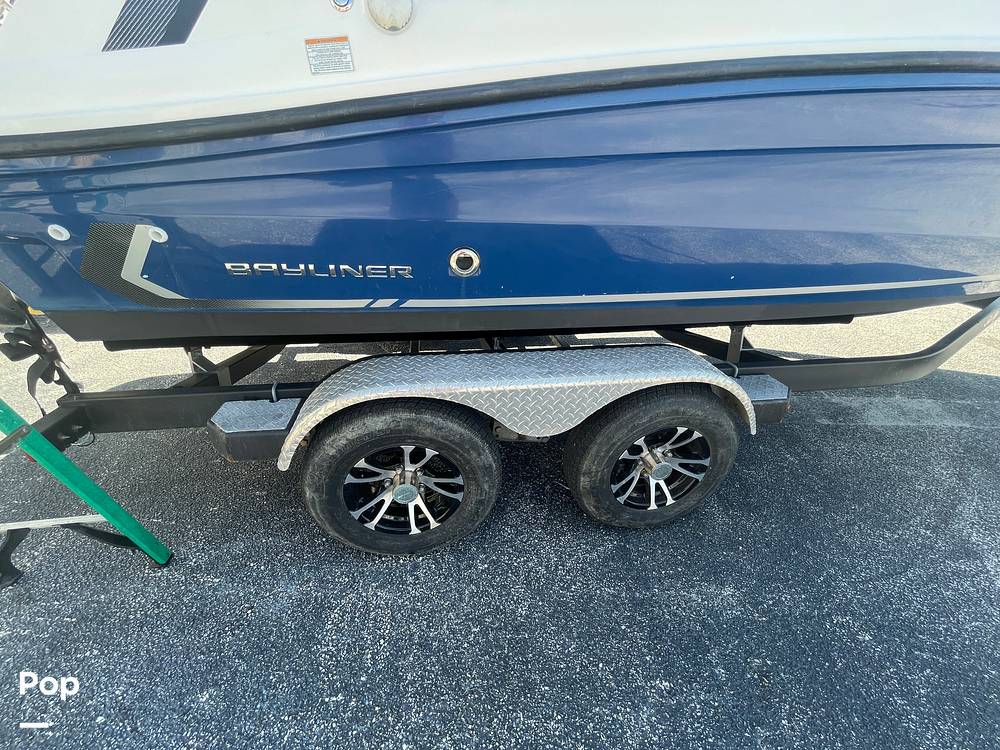 Slide: The Image of Bayliner VR5 OB 2023 - 15354868