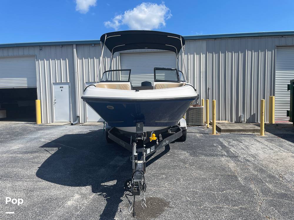 Slide: The Image of Bayliner VR5 OB 2023 - 15354873