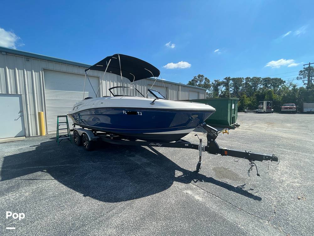 Slide: The Image of Bayliner VR5 OB 2023 - 15354874