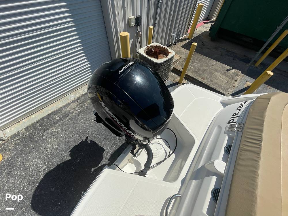 Slide: The Image of Bayliner VR5 OB 2023 - 15354883