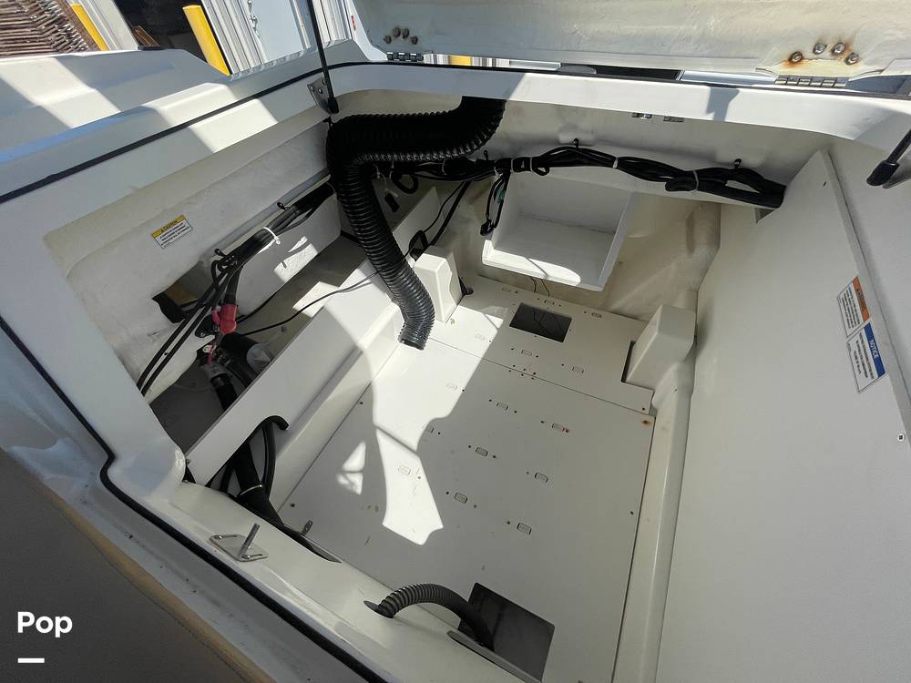 Slide: The Image of Bayliner VR5 OB 2023 - 15354894