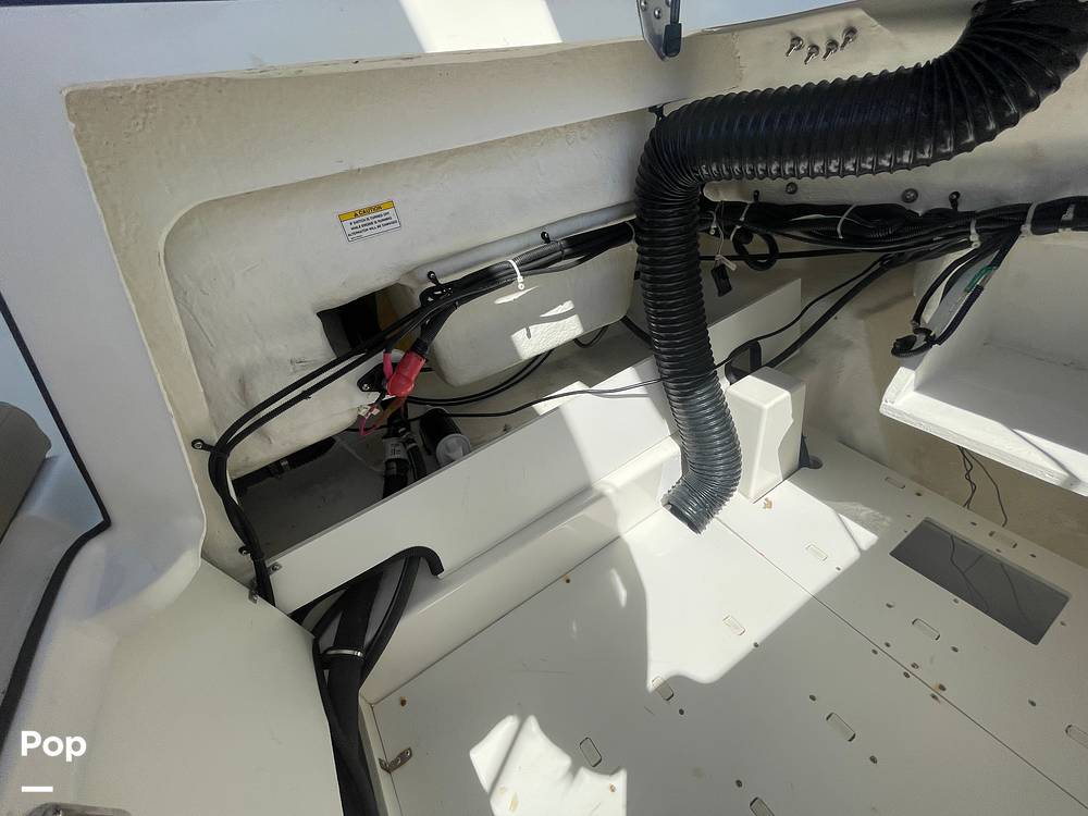 Slide: The Image of Bayliner VR5 OB 2023 - 15354895