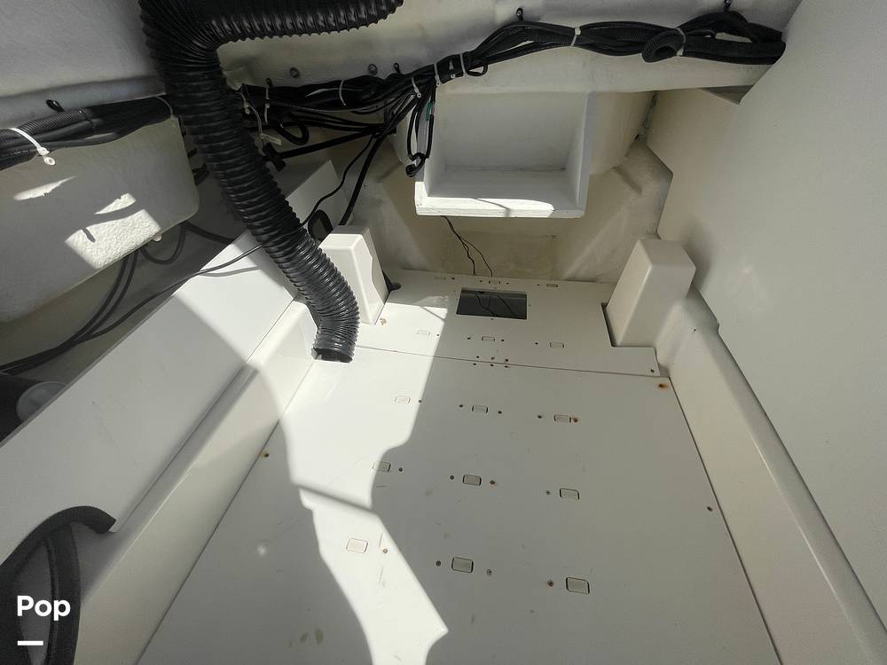 Slide: The Image of Bayliner VR5 OB 2023 - 15354896