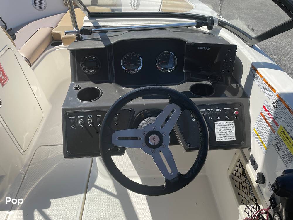 Slide: The Image of Bayliner VR5 OB 2023 - 15354910