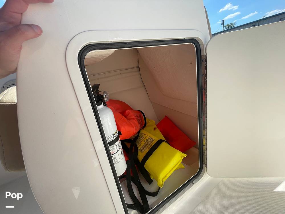 Slide: The Image of Bayliner VR5 OB 2023 - 15354920