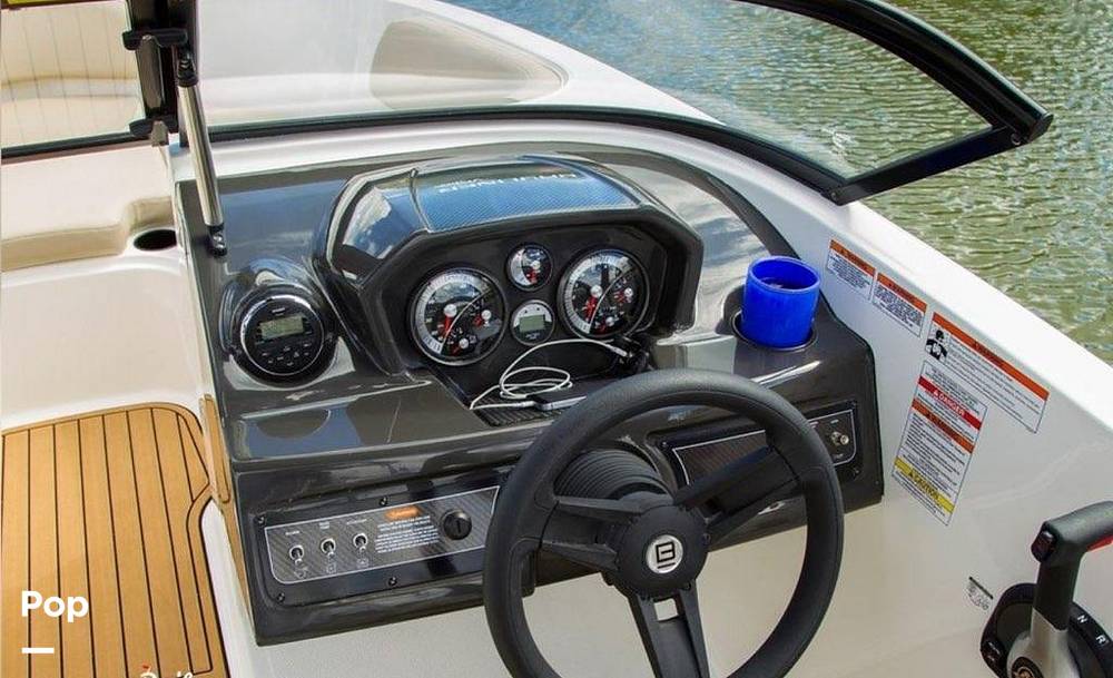 Slide: The Image of Bayliner VR6 2018 - 15435647