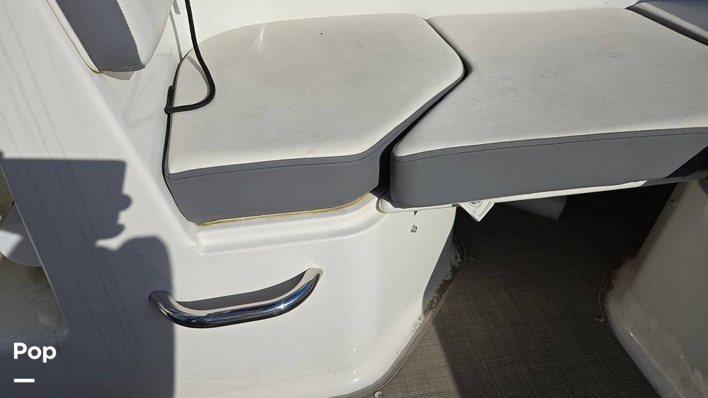 Slide: The Image of Bayliner VR6 2018 - 15504401