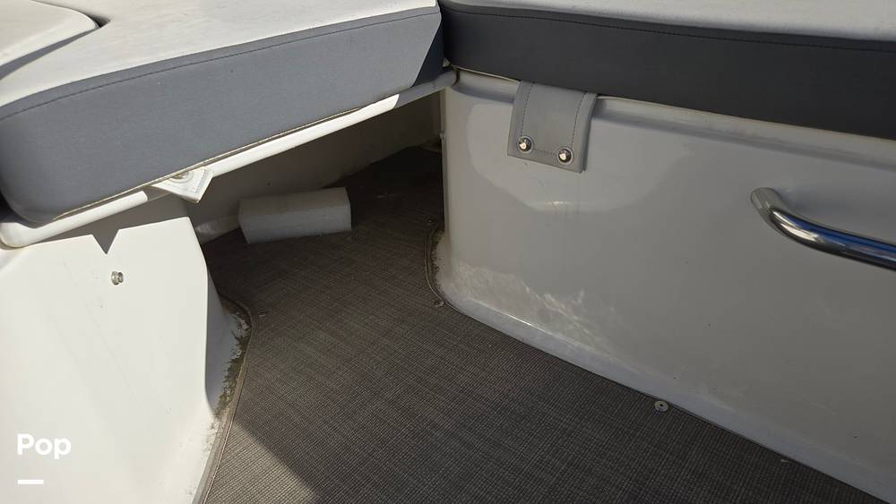 Slide: The Image of Bayliner VR6 2018 - 15504402