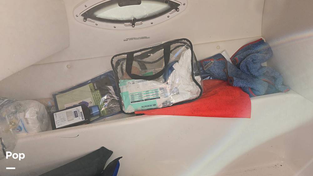 Slide: The Image of Bayliner VR6 2018 - 15504403