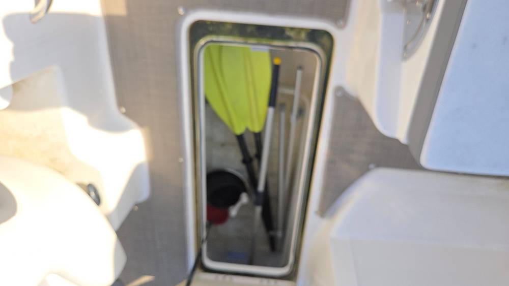 Slide: The Image of Bayliner VR6 2018 - 15504407