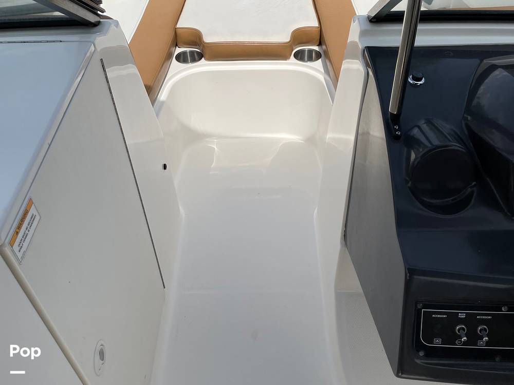 Slide: The Image of Bayliner VR6 2022 - 15512253