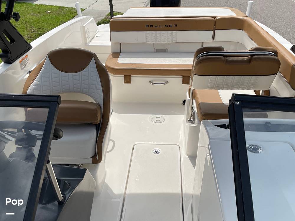Slide: The Image of Bayliner VR6 2022 - 15512255