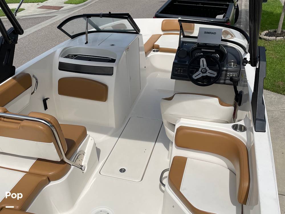 Slide: The Image of Bayliner VR6 2022 - 15512261