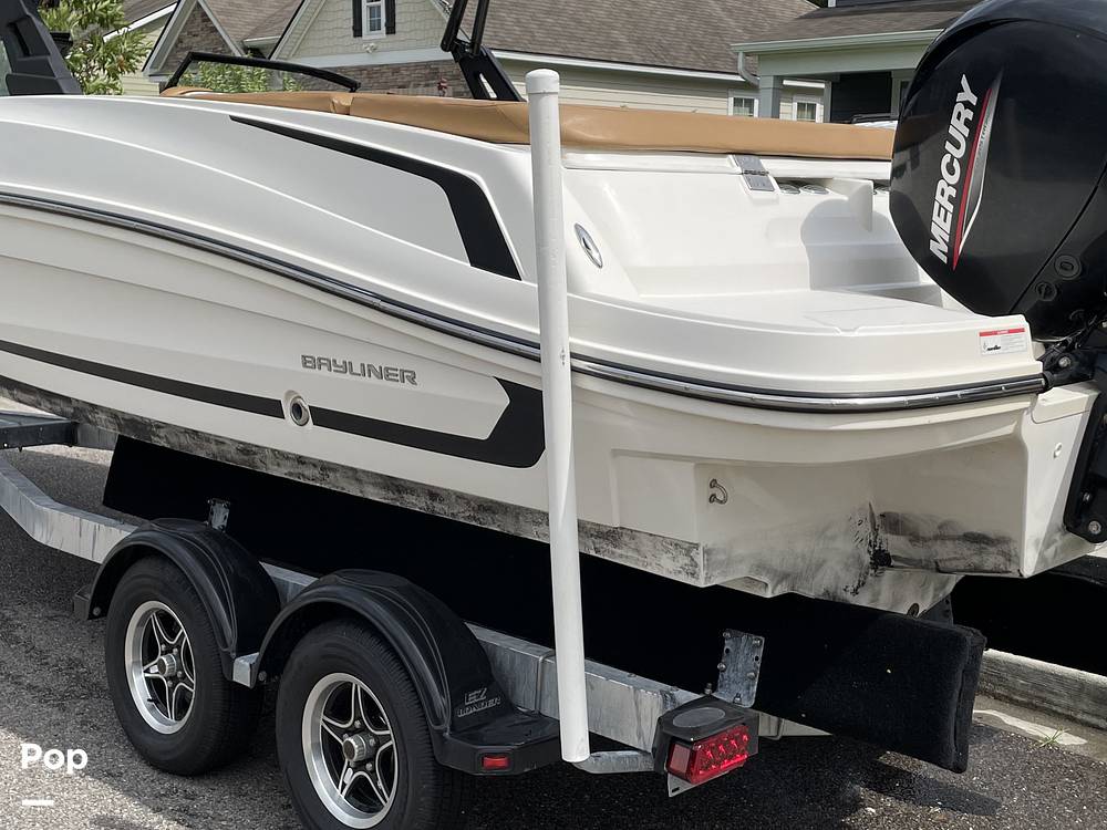 Slide: The Image of Bayliner VR6 2022 - 15512268