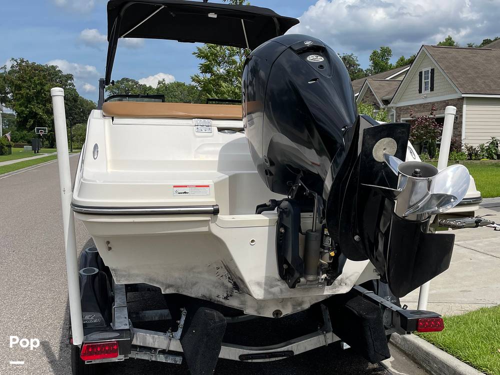 Slide: The Image of Bayliner VR6 2022 - 15512269