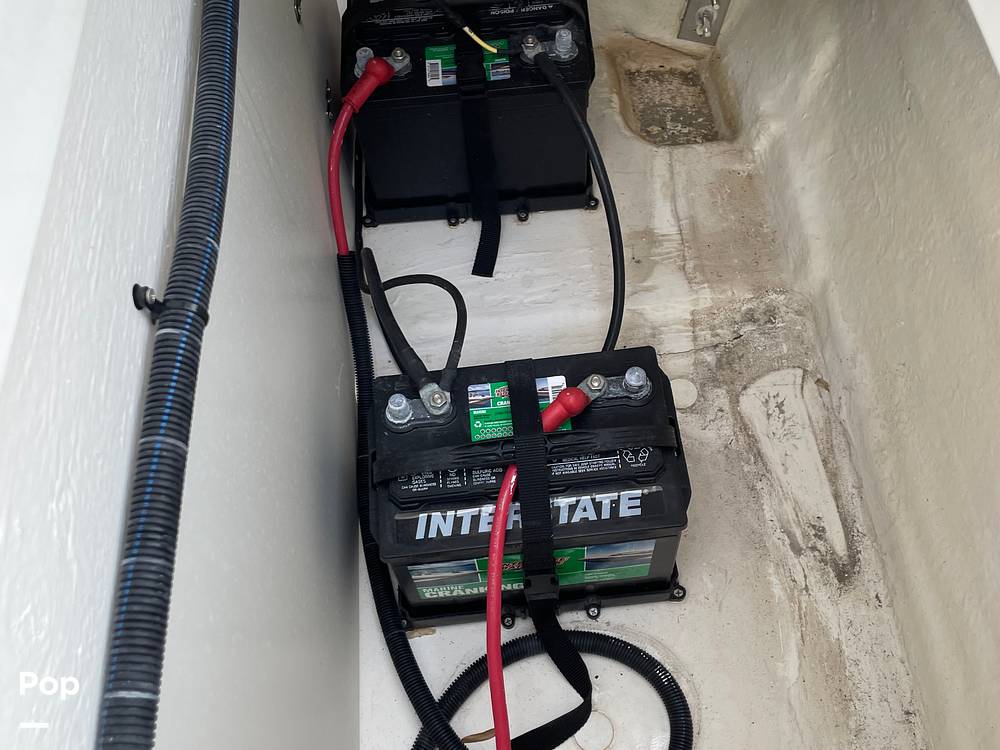 Slide: The Image of Bayliner VR6 2022 - 15512278