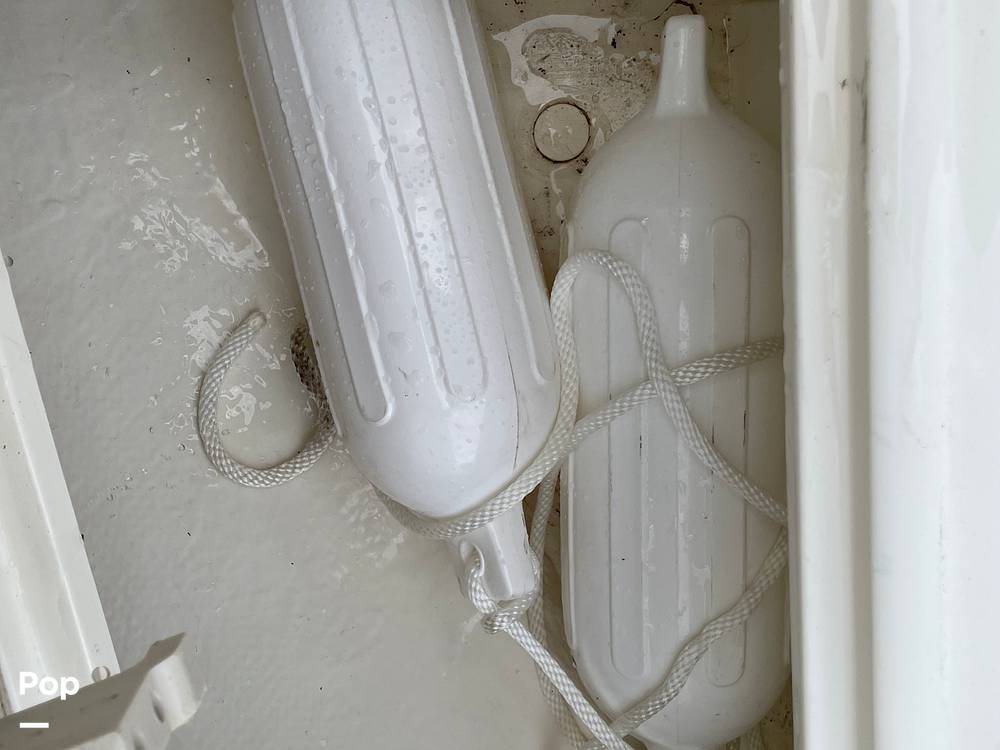 Slide: The Image of Bayliner VR6 2022 - 15512283