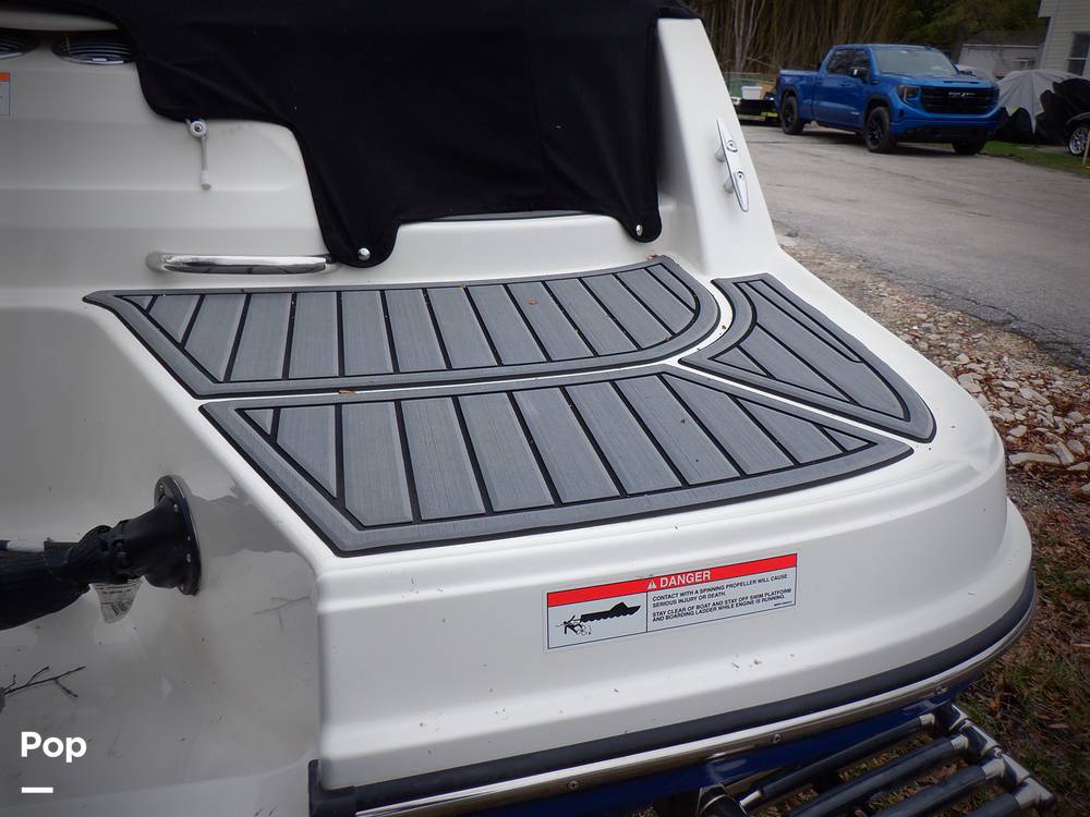 Slide: The Image of Bayliner VR6 2022 - 15323141