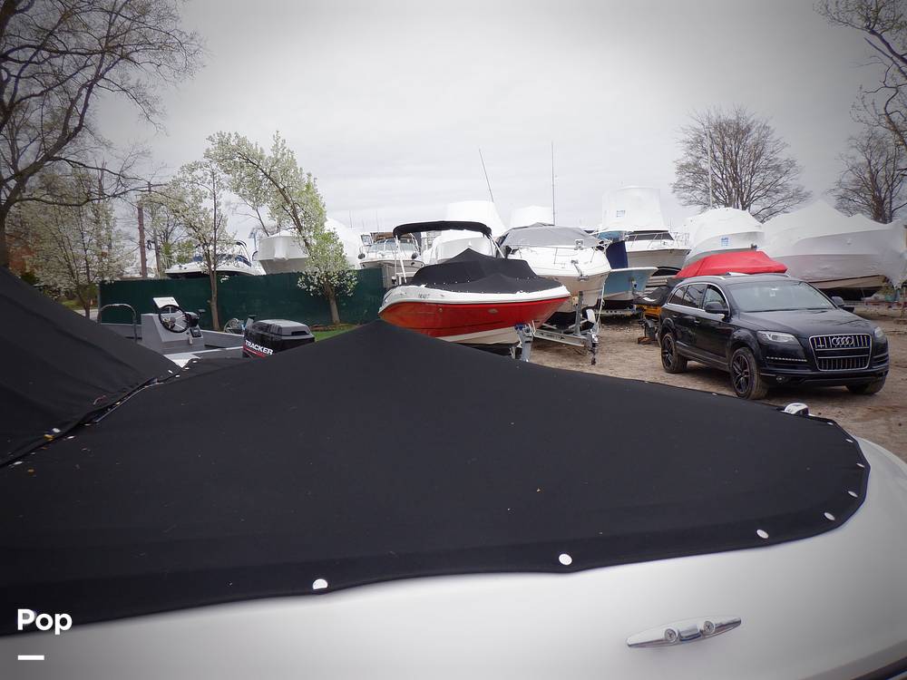 Slide: The Image of Bayliner VR6 2022 - 15323186