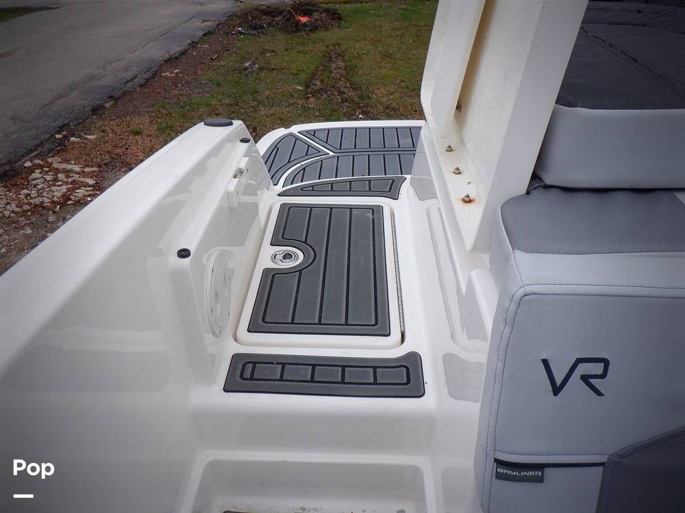 Slide: The Image of Bayliner VR6 2022 - 15323193