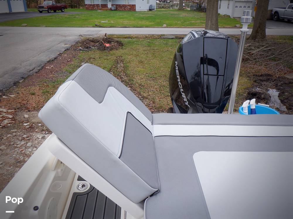 Slide: The Image of Bayliner VR6 2022 - 15323195