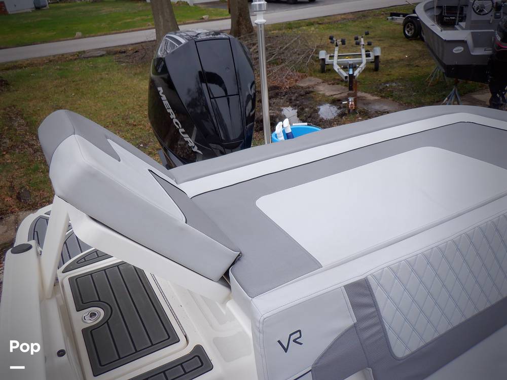 Slide: The Image of Bayliner VR6 2022 - 15323196