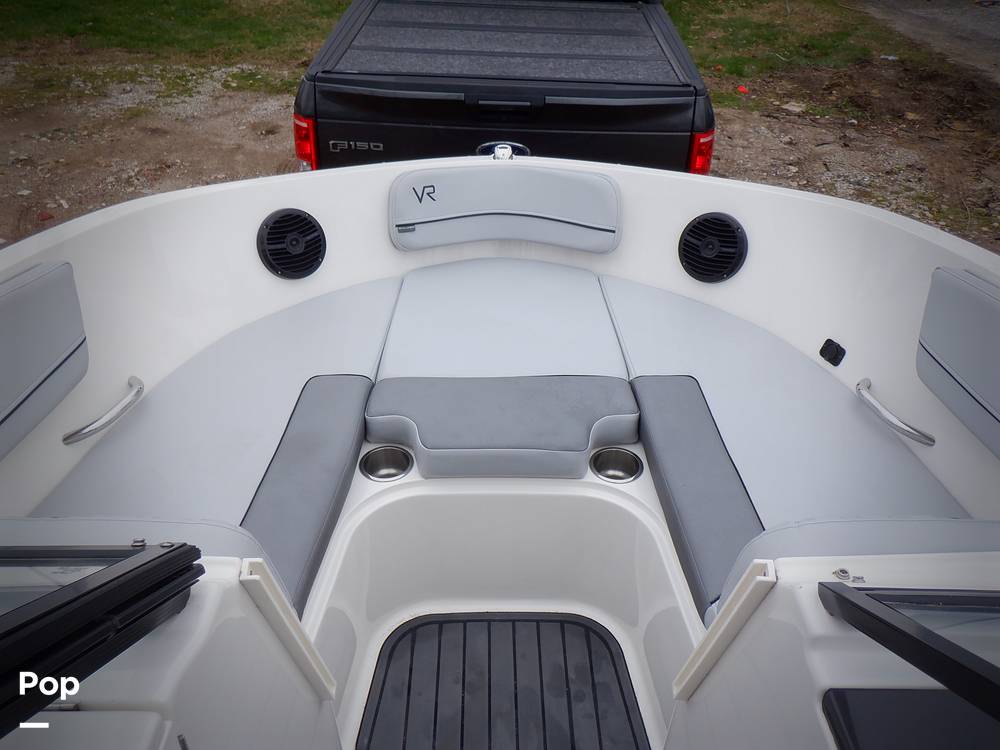 Slide: The Image of Bayliner VR6 2022 - 15323226