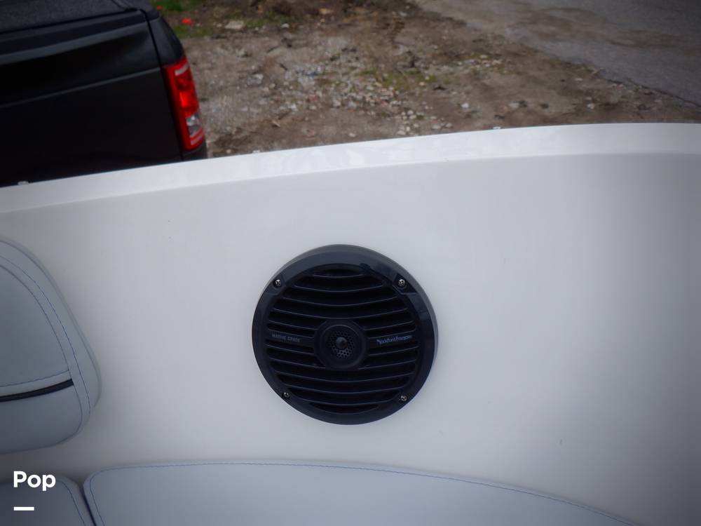 Slide: The Image of Bayliner VR6 2022 - 15323227