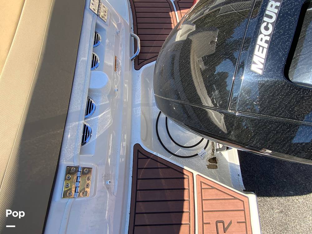 Slide: The Image of Bayliner VR6 2023 - 14903598