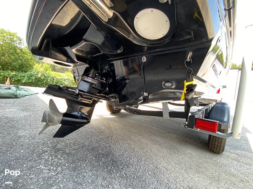 Slide: The Image of Bayliner Vr6 2023 - 15485570