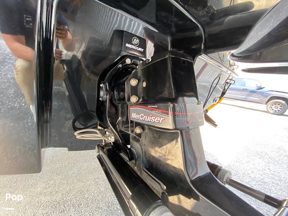 Slide: The Image of Bayliner Vr6 2023 - 15485572