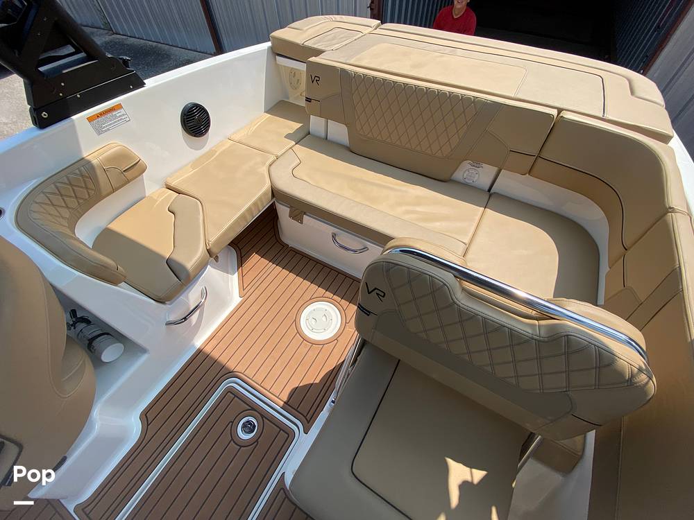 Slide: The Image of Bayliner Vr6 2023 - 15485581