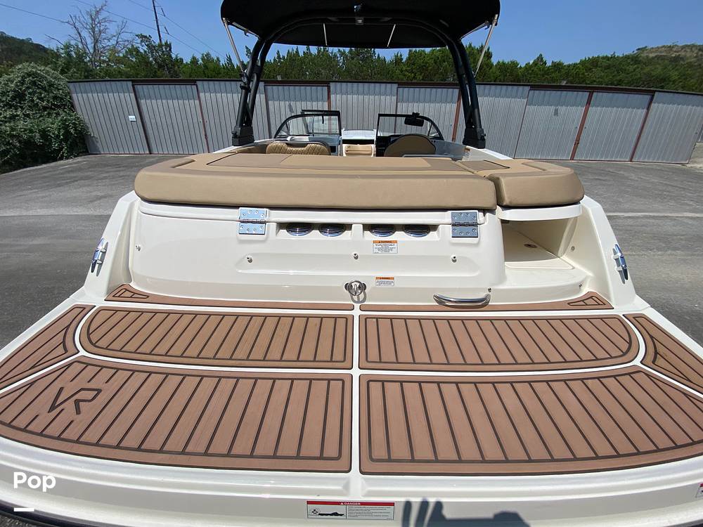 Slide: The Image of Bayliner Vr6 2023 - 15485608