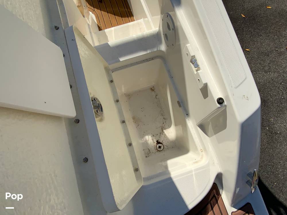 Slide: The Image of Bayliner VR6 2023 - 14903604