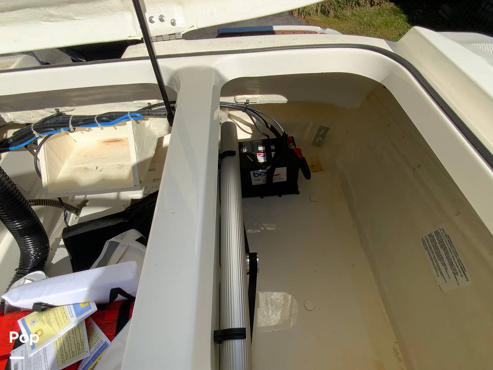 Slide: The Image of Bayliner VR6 2023 - 14903608