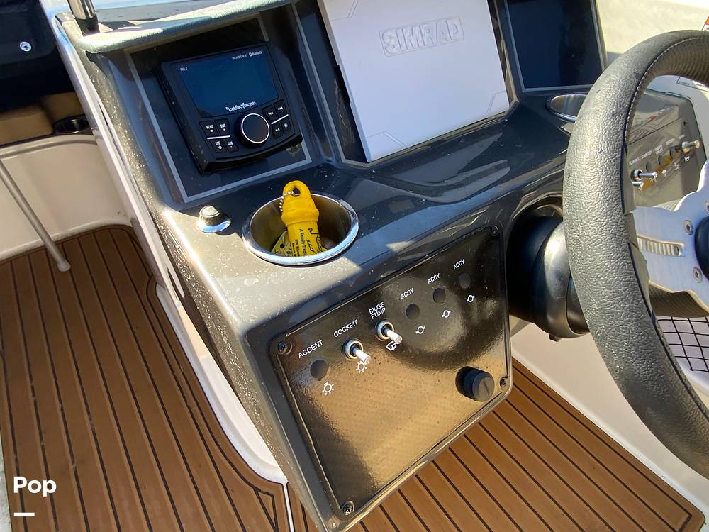 Slide: The Image of Bayliner VR6 2023 - 14903620