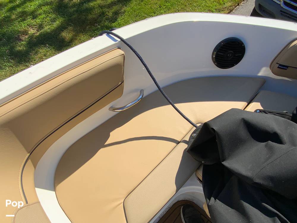 Slide: The Image of Bayliner VR6 2023 - 14903643